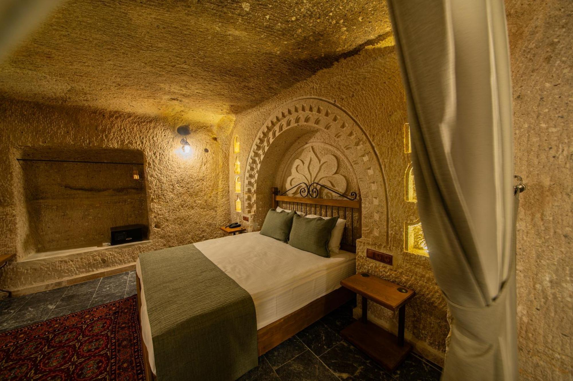 Ares Cave Suites Goreme Exterior photo