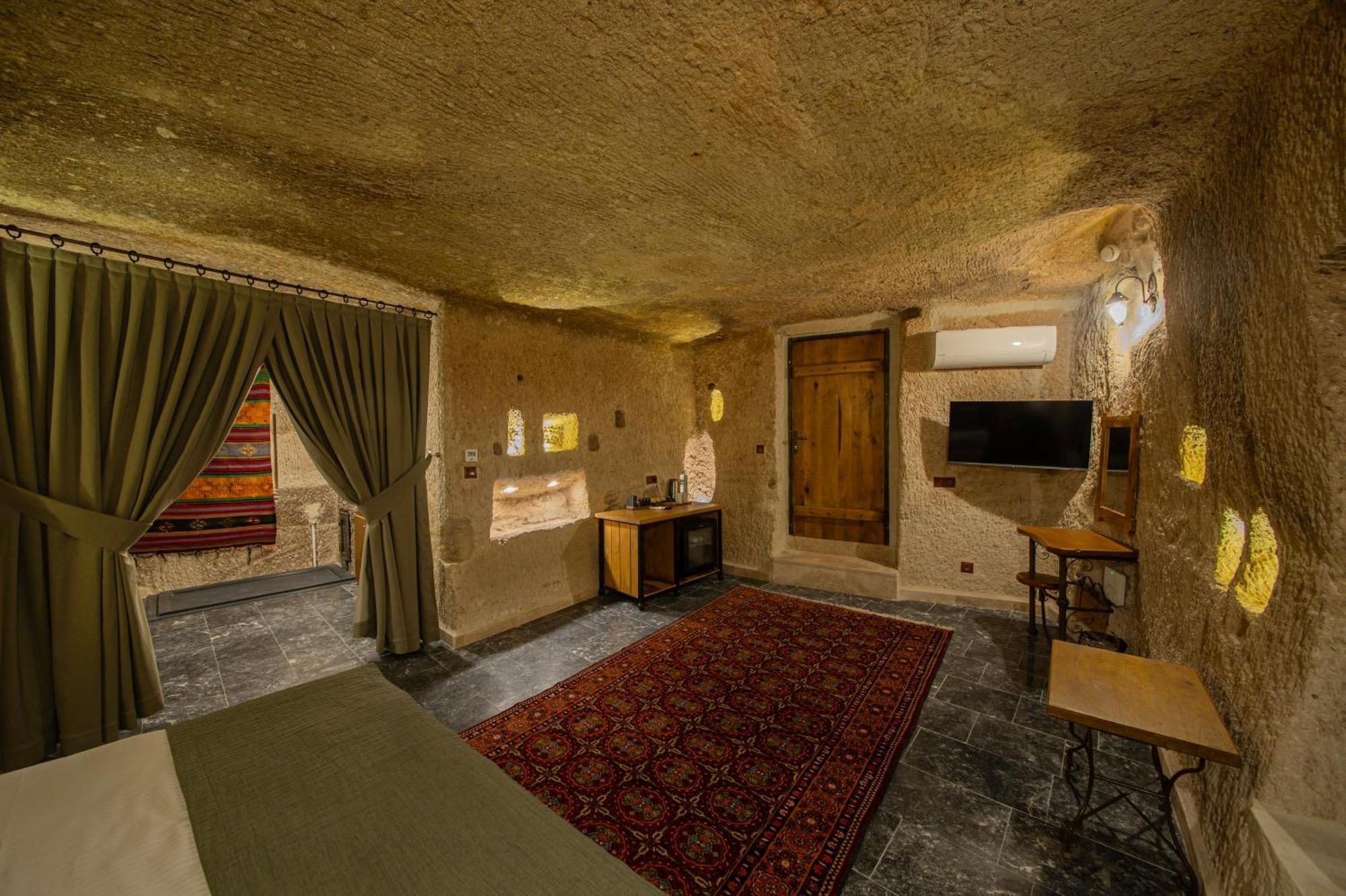 Ares Cave Suites Goreme Exterior photo