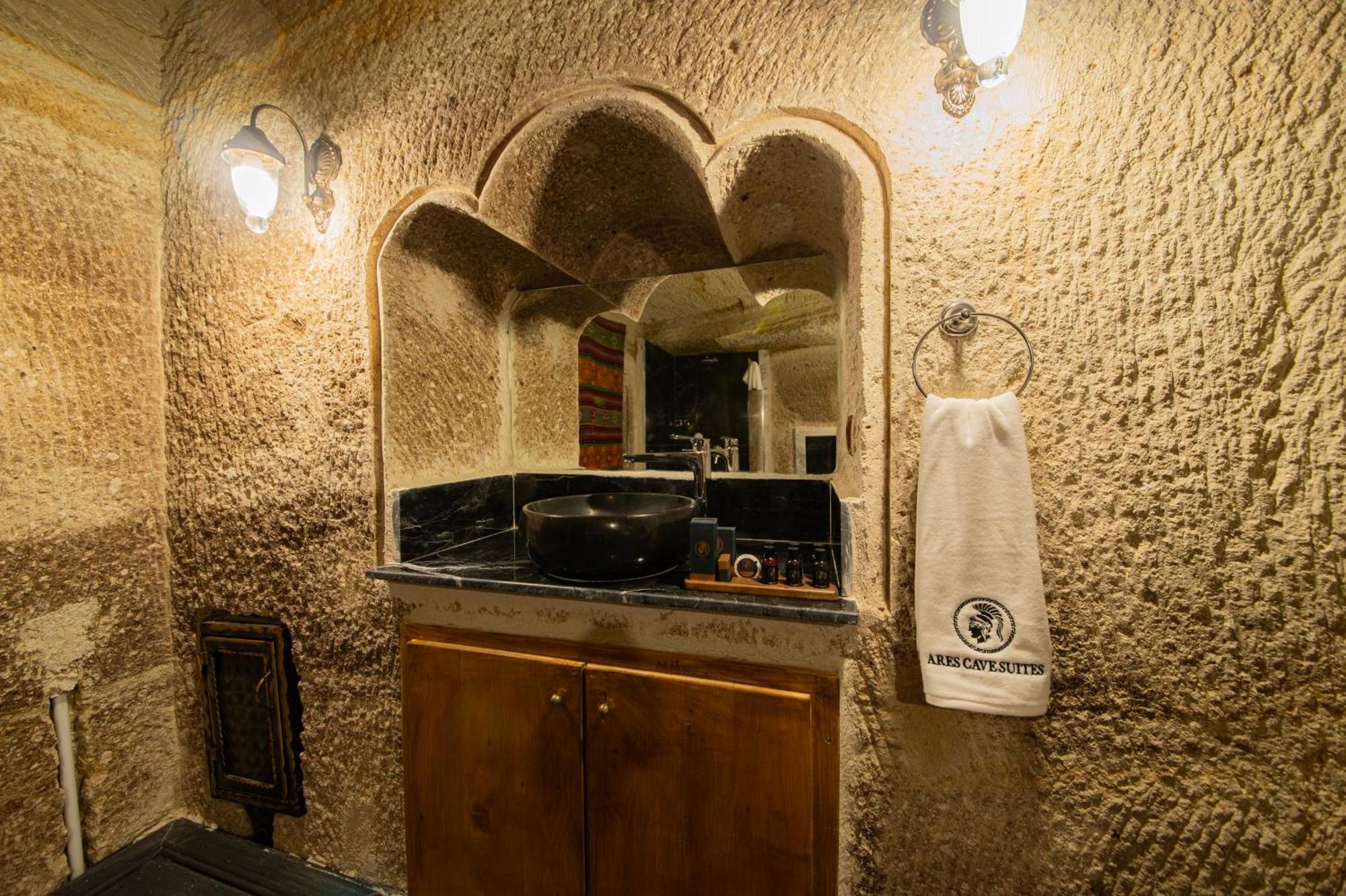 Ares Cave Suites Goreme Exterior photo