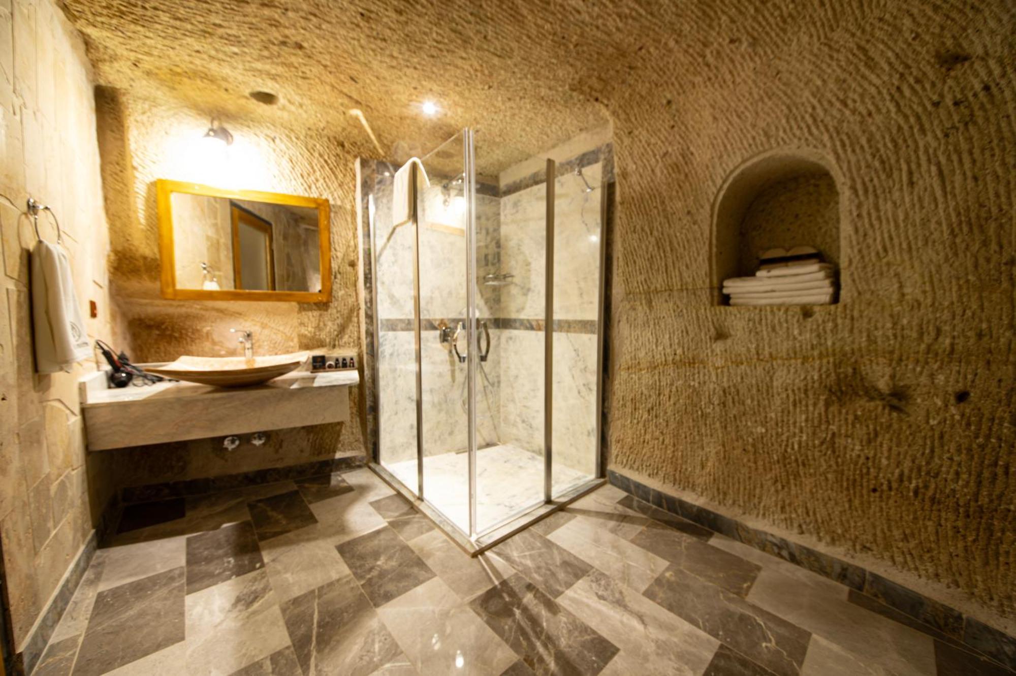 Ares Cave Suites Goreme Exterior photo