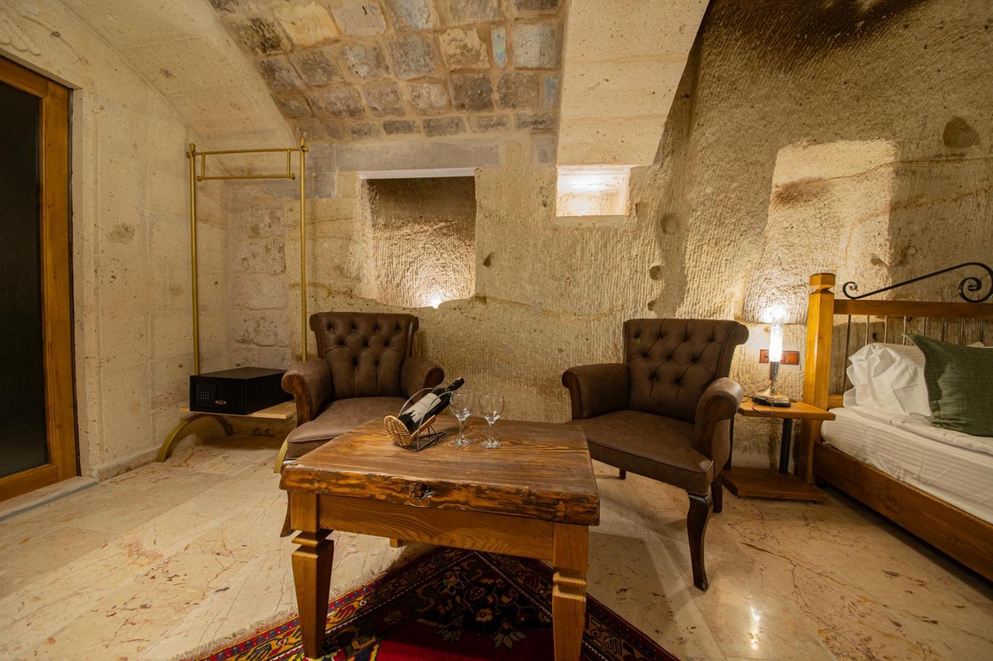 Ares Cave Suites Goreme Exterior photo