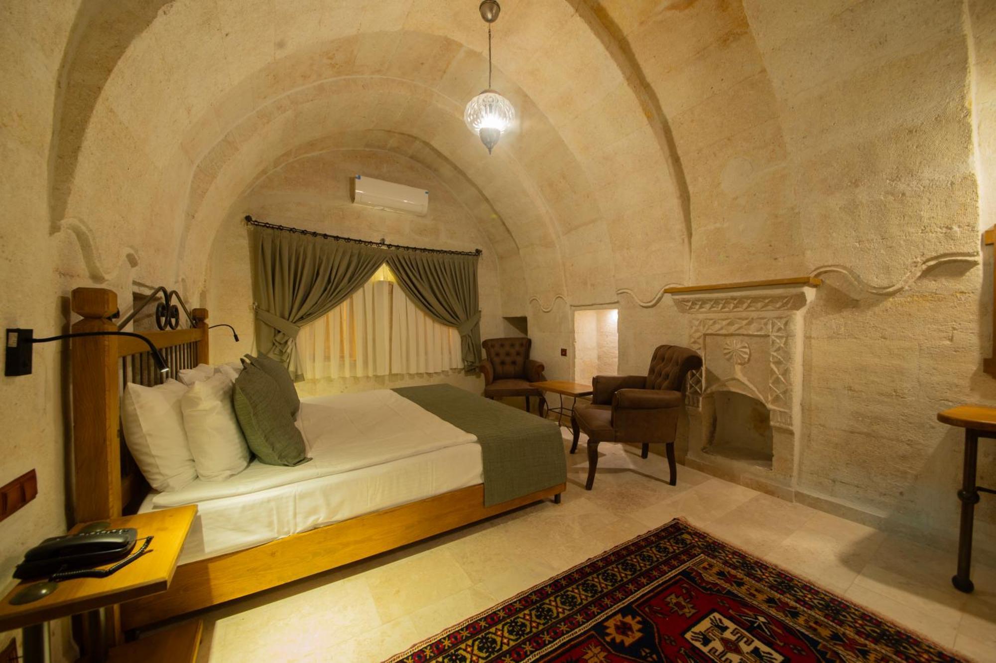 Ares Cave Suites Goreme Exterior photo