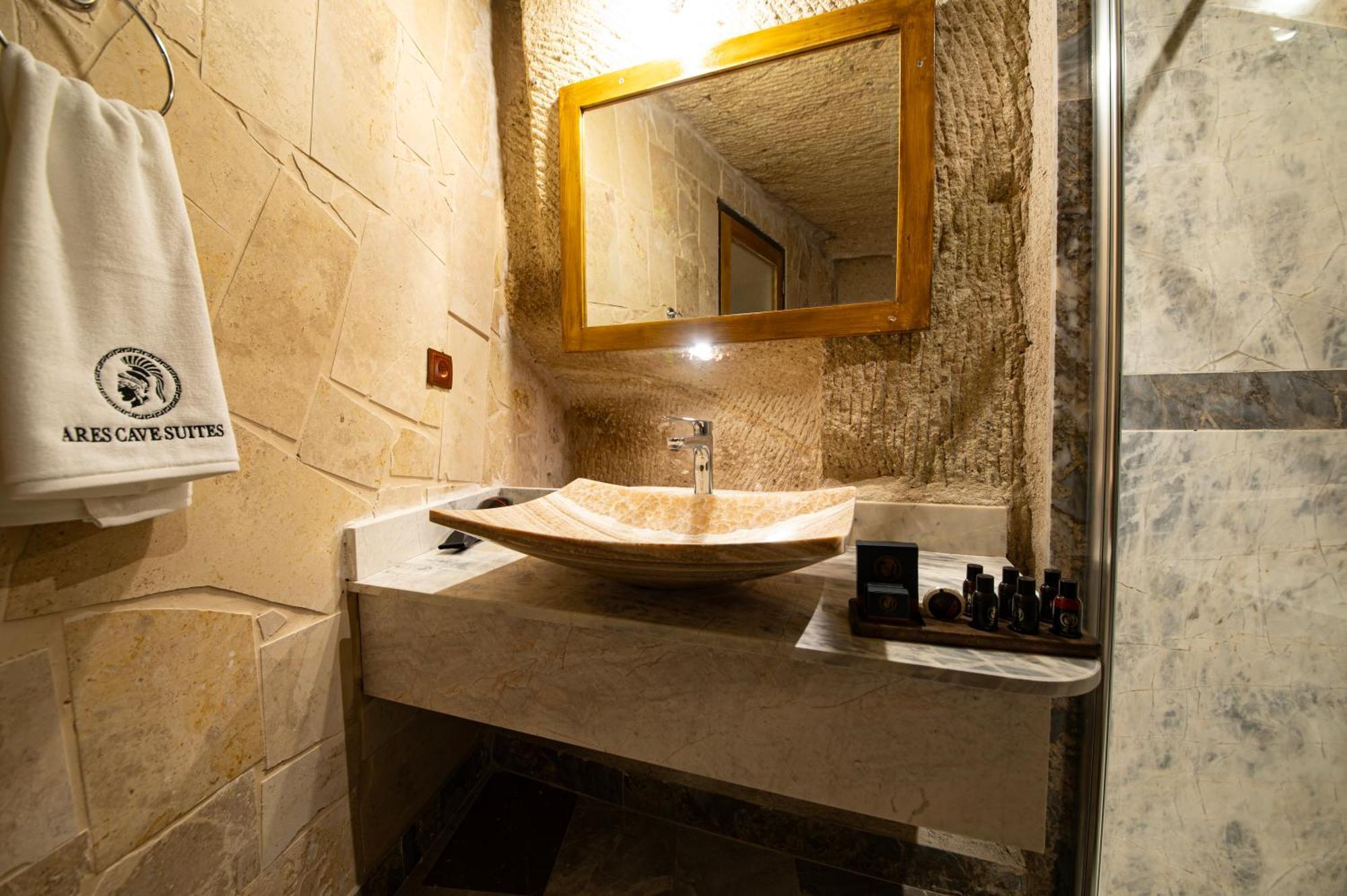 Ares Cave Suites Goreme Exterior photo