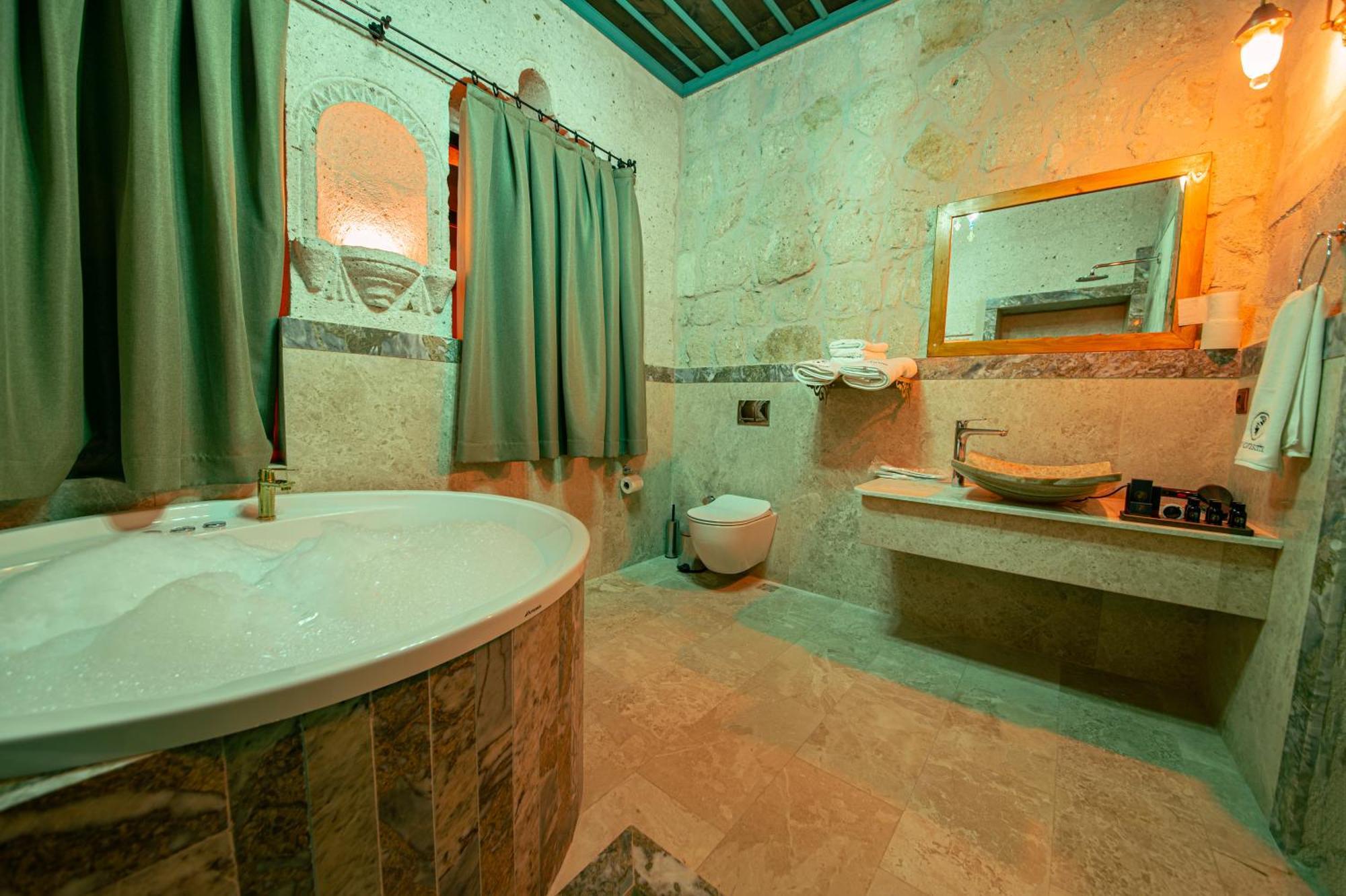Ares Cave Suites Goreme Exterior photo